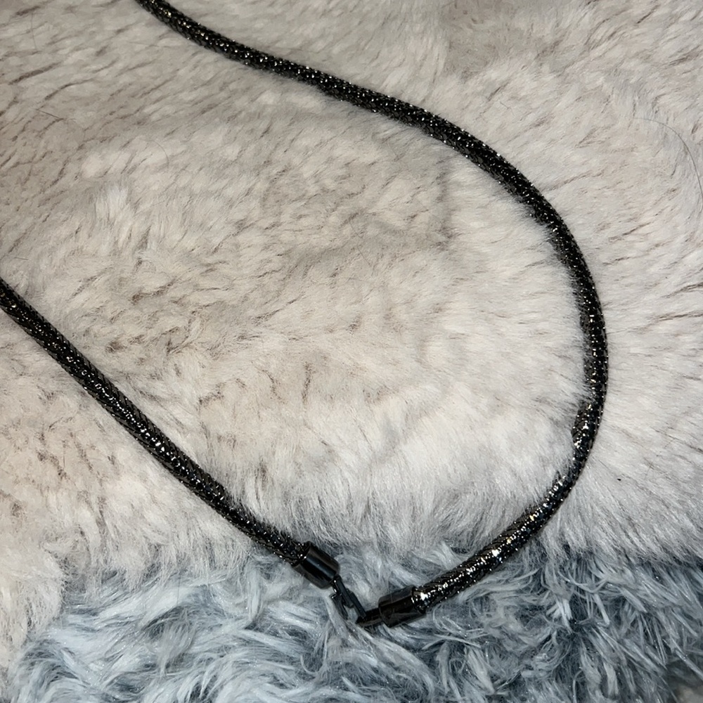Gucci silver grey skinny metal rope belt 32” x .25” - Picture 5 of 6